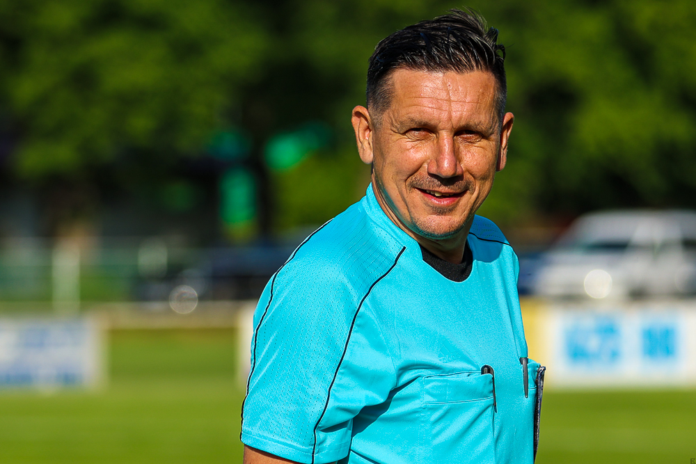 2X2A4749
