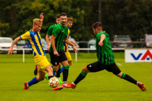 FC Rokycany vs FC Viktoria Mariánské Lázně (10 of 42)