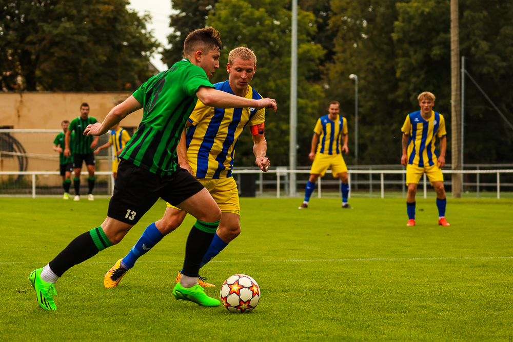 FC Rokycany vs FC Viktoria Mariánské Lázně (15 of 42)