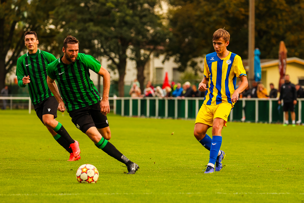 FC Rokycany vs FC Viktoria Mariánské Lázně (25 of 42)