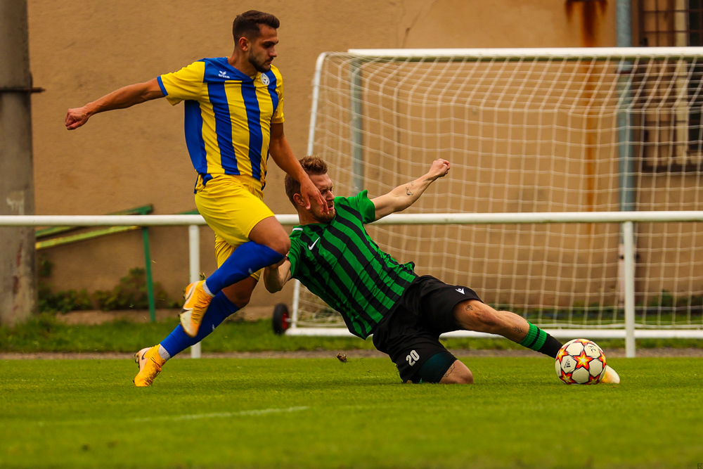 FC Rokycany vs FC Viktoria Mariánské Lázně (5 of 42)