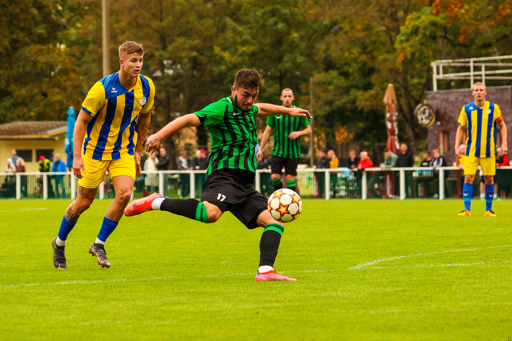 FC Rokycany vs FC Viktoria Mariánské Lázně (7 of 42)