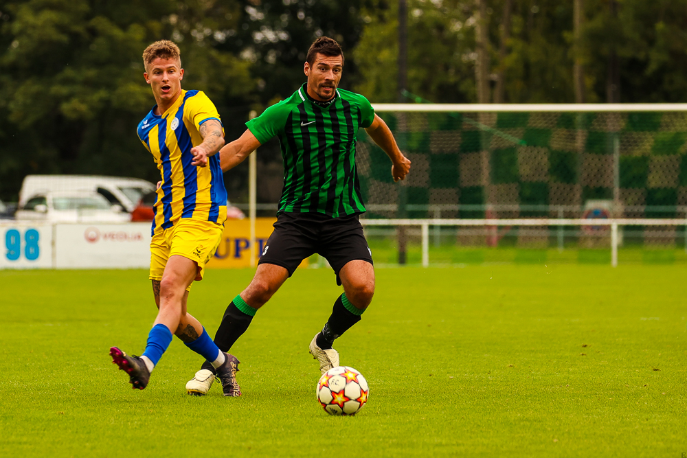 FC Rokycany vs FC Viktoria Mariánské Lázně (8 of 42)