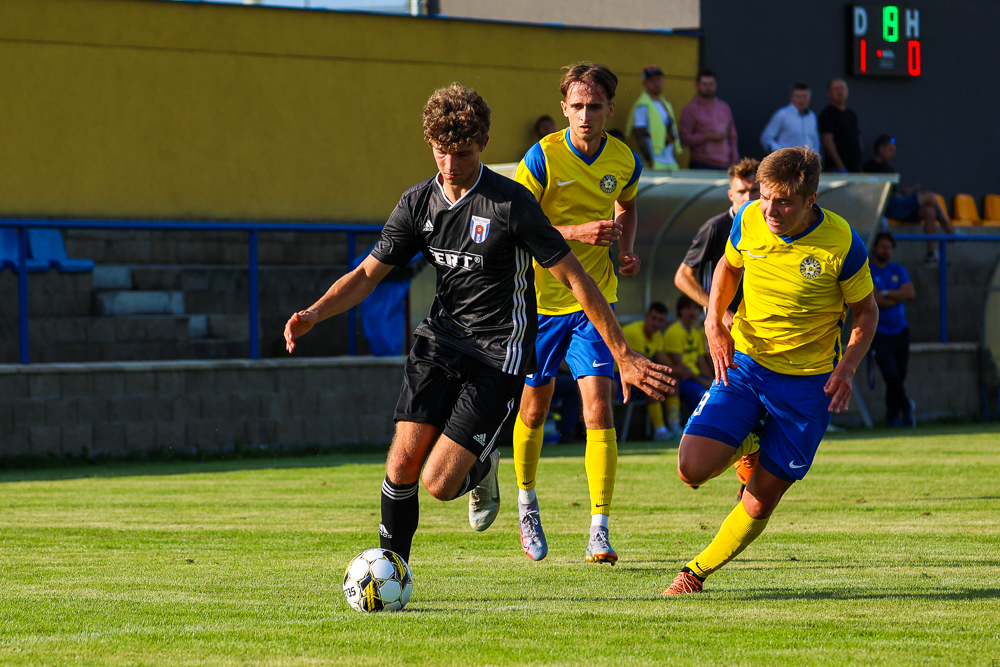 SK Senco Dobravka vs TJ Spartak Soběslav (57 of 47)
