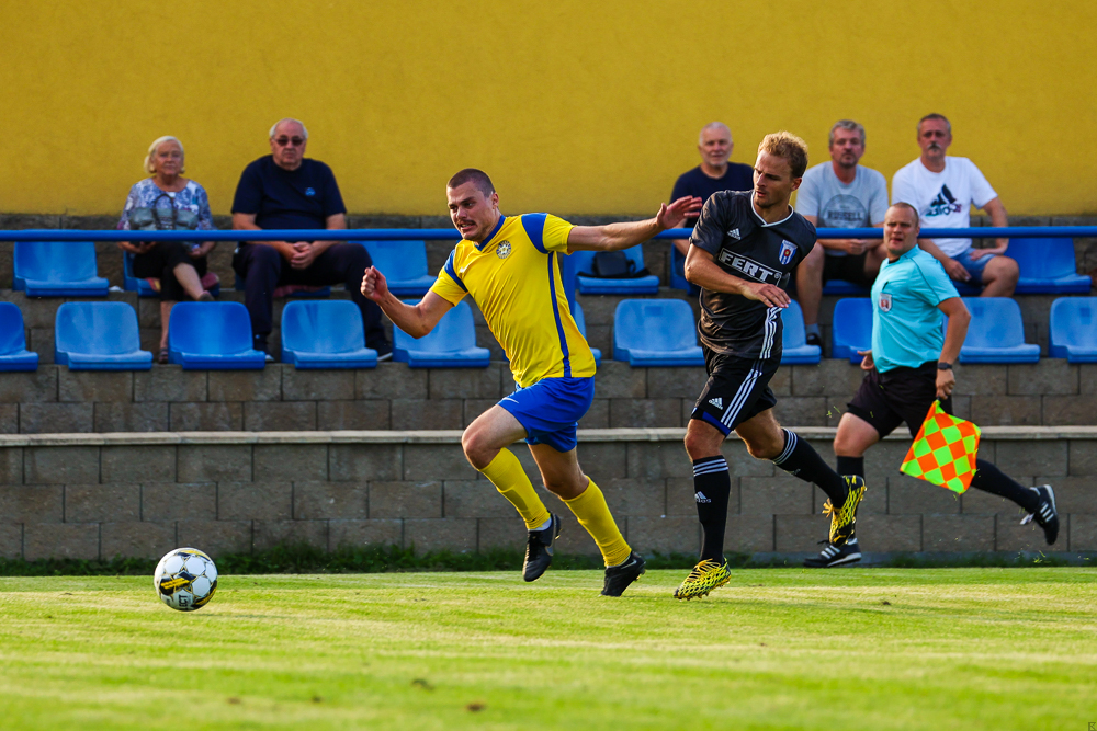 SK Senco Dobravka vs TJ Spartak Soběslav (83 of 47)