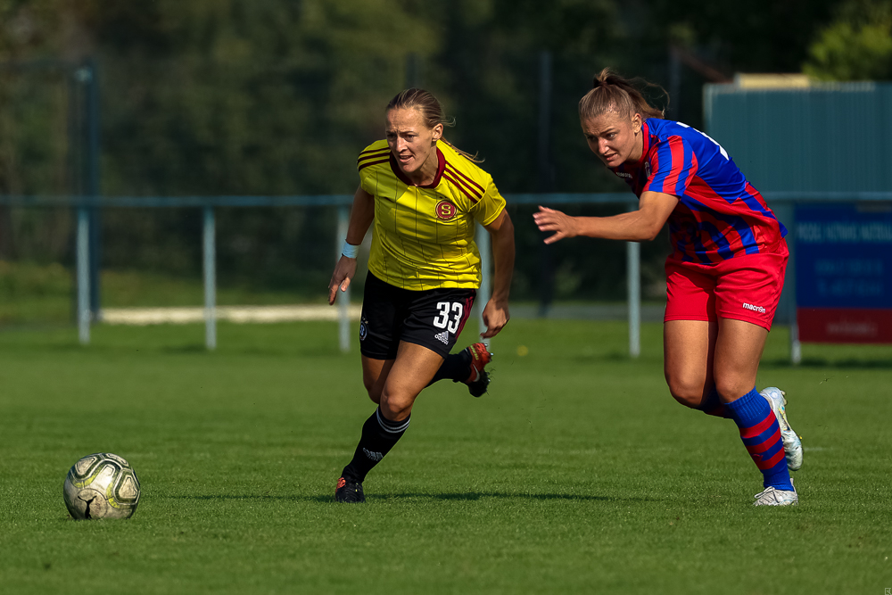 W FC Viktoria Plzeň vs AC Sparta Praha (11 z 75)