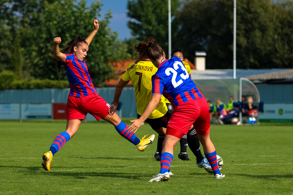 W FC Viktoria Plzeň vs AC Sparta Praha (20 z 75)