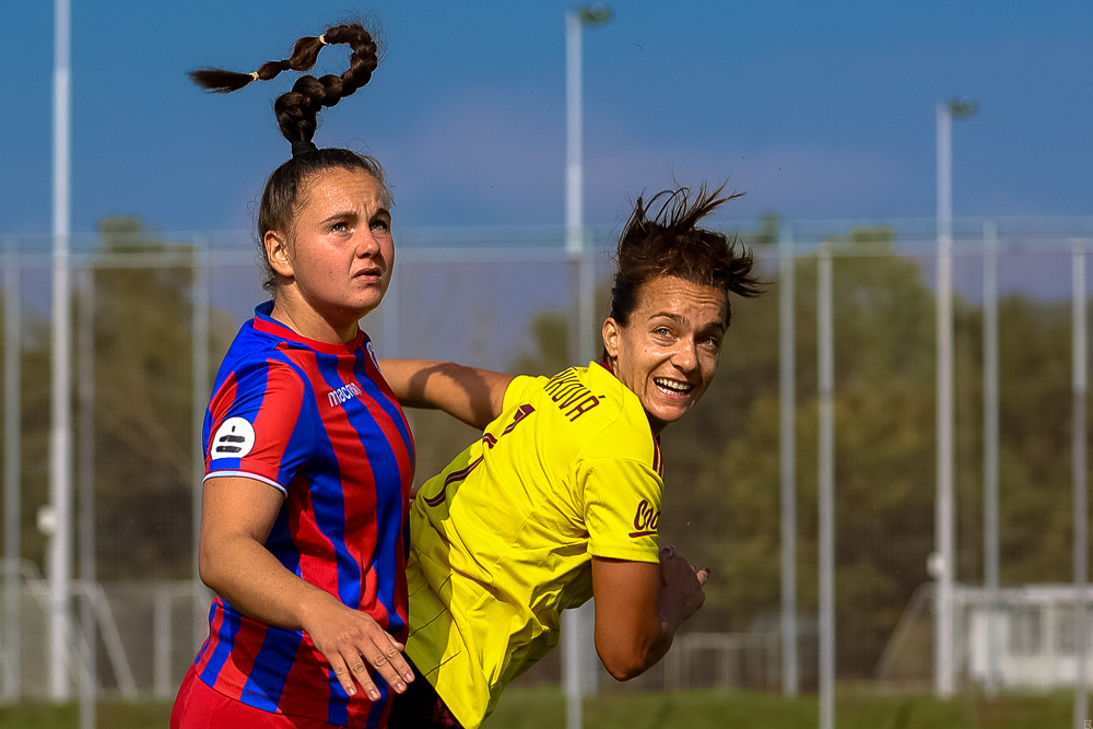 W FC Viktoria Plzeň vs AC Sparta Praha (25 z 75)