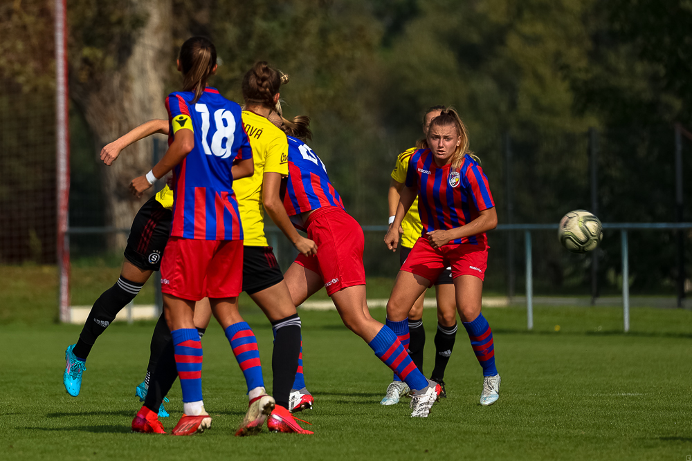 W FC Viktoria Plzeň vs AC Sparta Praha (26 z 75)