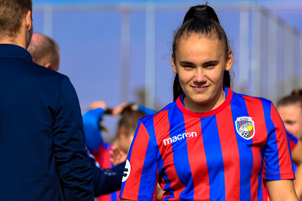 W FC Viktoria Plzeň vs AC Sparta Praha (3 z 75)