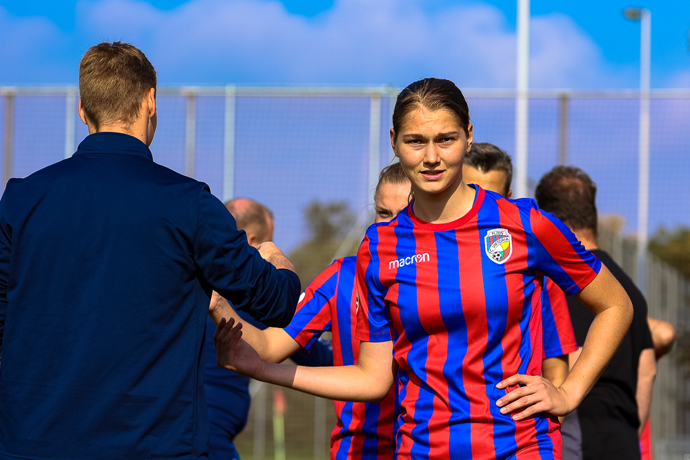 W FC Viktoria Plzeň vs AC Sparta Praha (4 z 75)