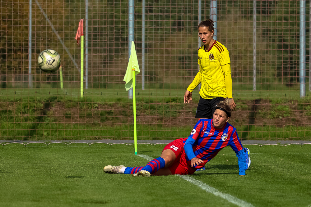 W FC Viktoria Plzeň vs AC Sparta Praha (47 z 75)