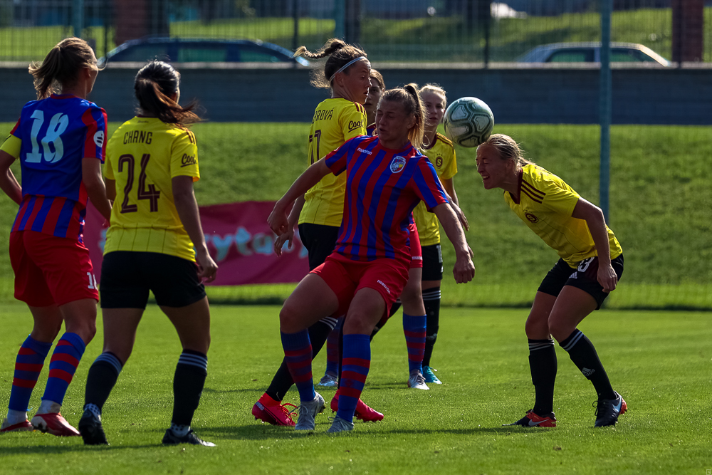 W FC Viktoria Plzeň vs AC Sparta Praha (49 z 75)