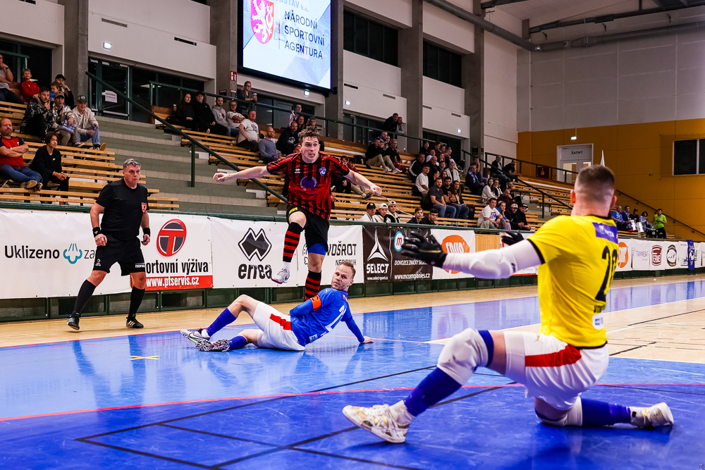 SK Interobal Plzeň vs SK Slavia Praha (11 of 82)