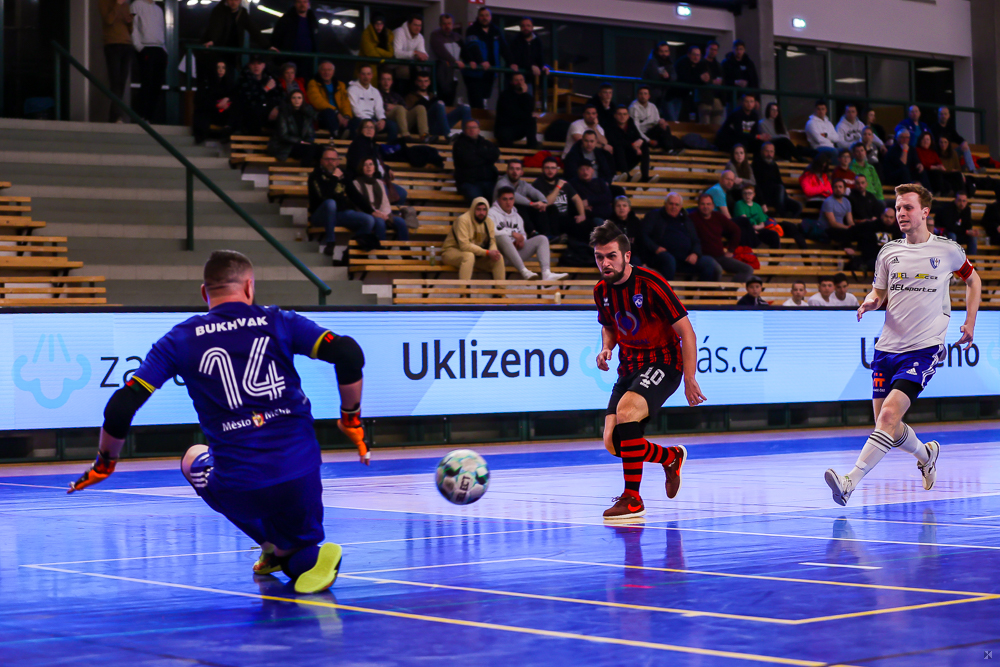 SK Interobal Plzeň vs SK Olympik Mělník (24 of 93)