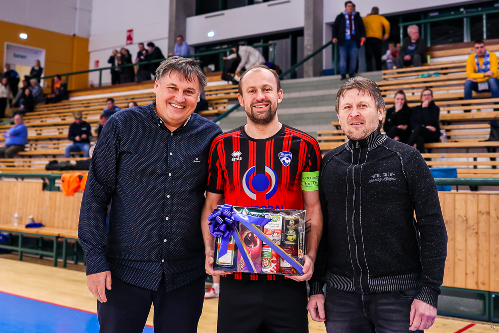 SK Interobal Plzeň vs SK Olympik Mělník (8 of 93)