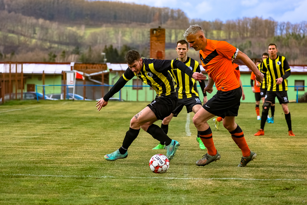Tatran Dlouhá Ves vs Sokol Hradešice (19 z 53)