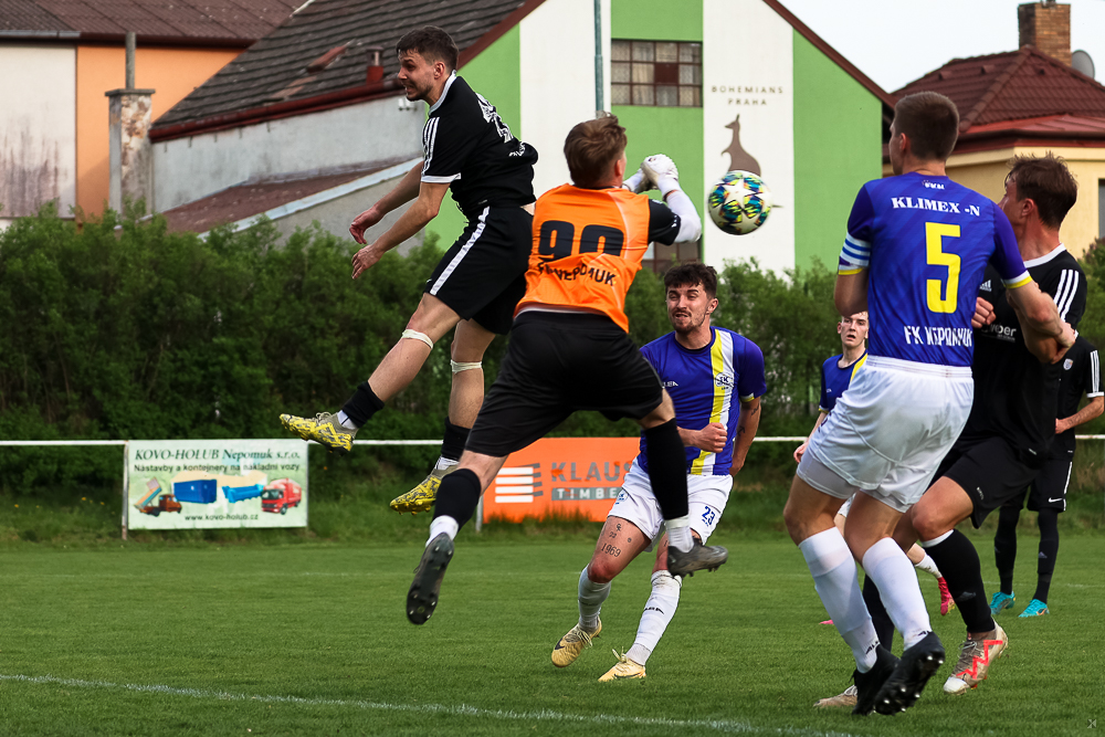 FK Nepomuk vs SK Rapid Plzeň (65 z 79)