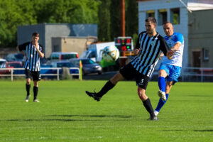 SK Smíchov Plzeň vs TJ Slavoj Koloveč (16 z 90)