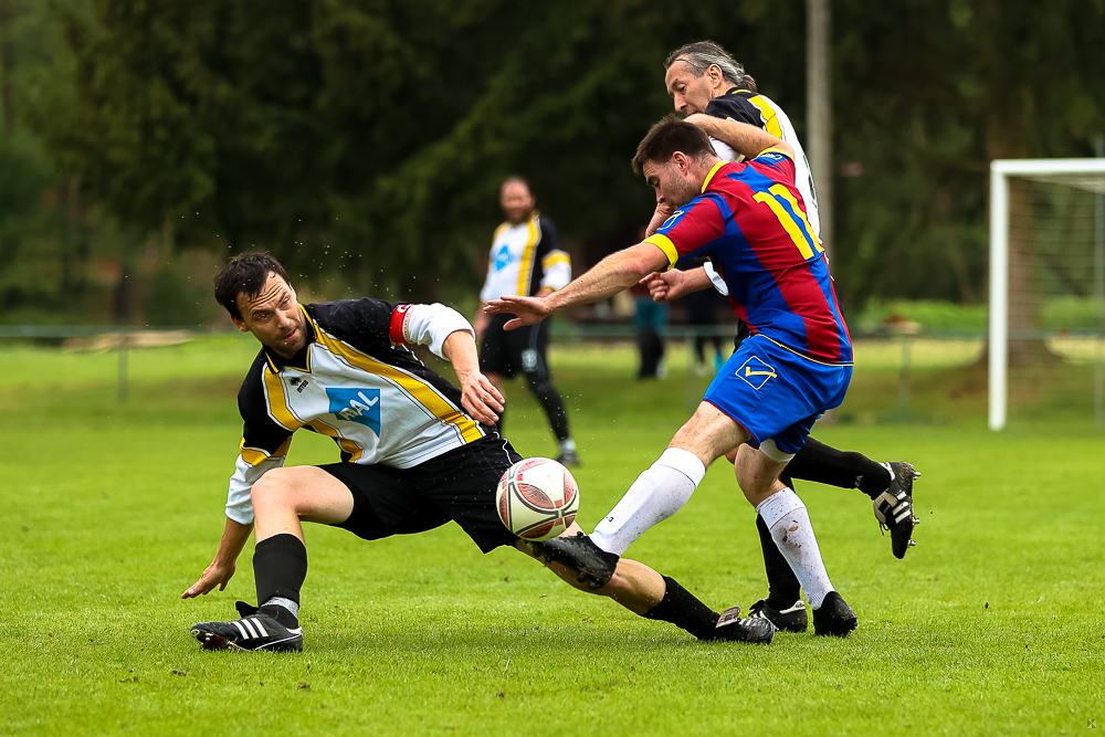 TJ Svatobor Hrádek vs SK Kovodružstvo Strážov (26 z 57)