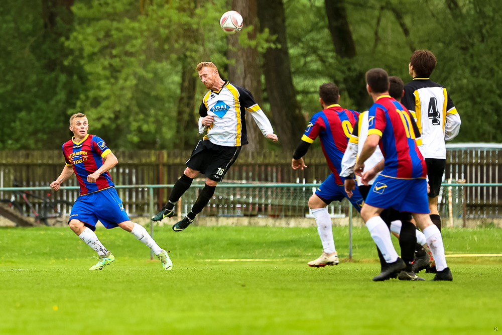 TJ Svatobor Hrádek vs SK Kovodružstvo Strážov (28 z 57)