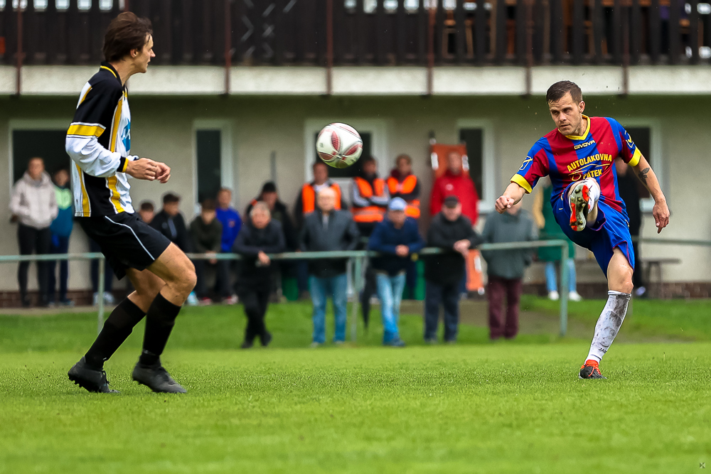 TJ Svatobor Hrádek vs SK Kovodružstvo Strážov (34 z 57)