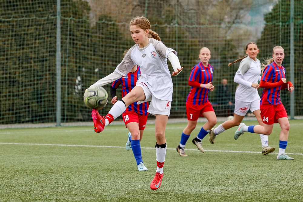 WU15 FC Viktoria Plzeň vs FK Pardubice-10