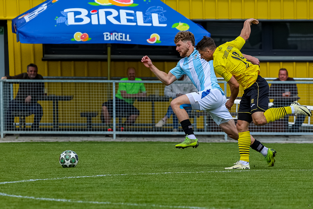 TJ Sokol Lhota vs SK Rapid Plzeň (46 of 52)