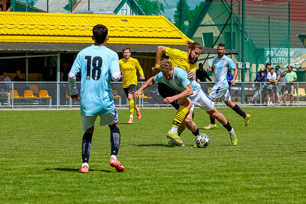 TJ Sokol Lhota vs SK Rapid Plzeň (60 of 52)