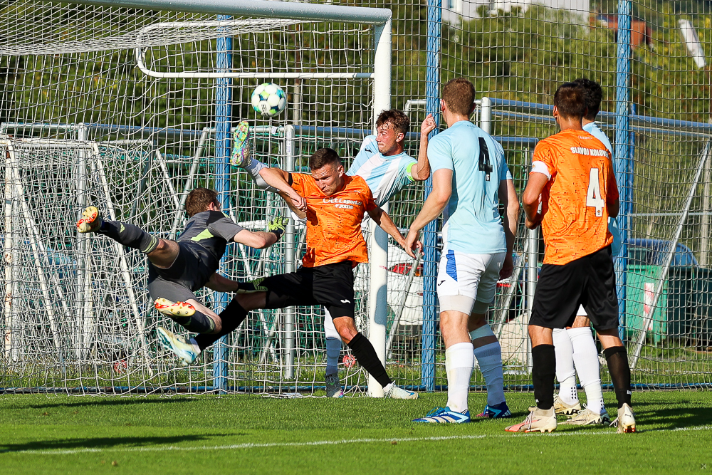 SK Rapid Plzeň vs TJ Slavoj Koloveč (25 of 60)