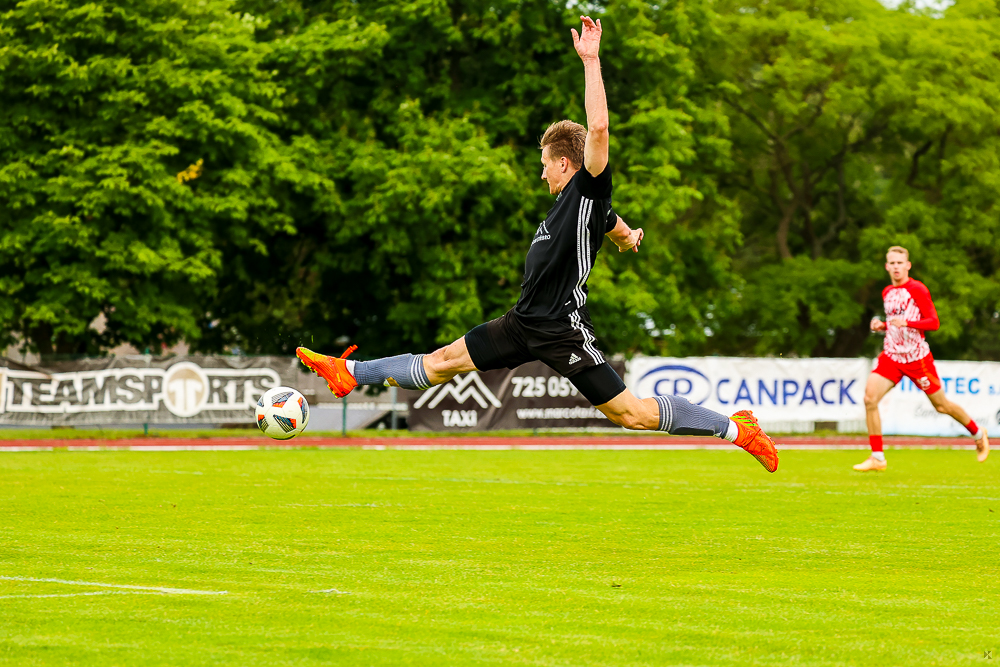 TJ Baník Stříbro vs TJ Tlučná (17 of 71)