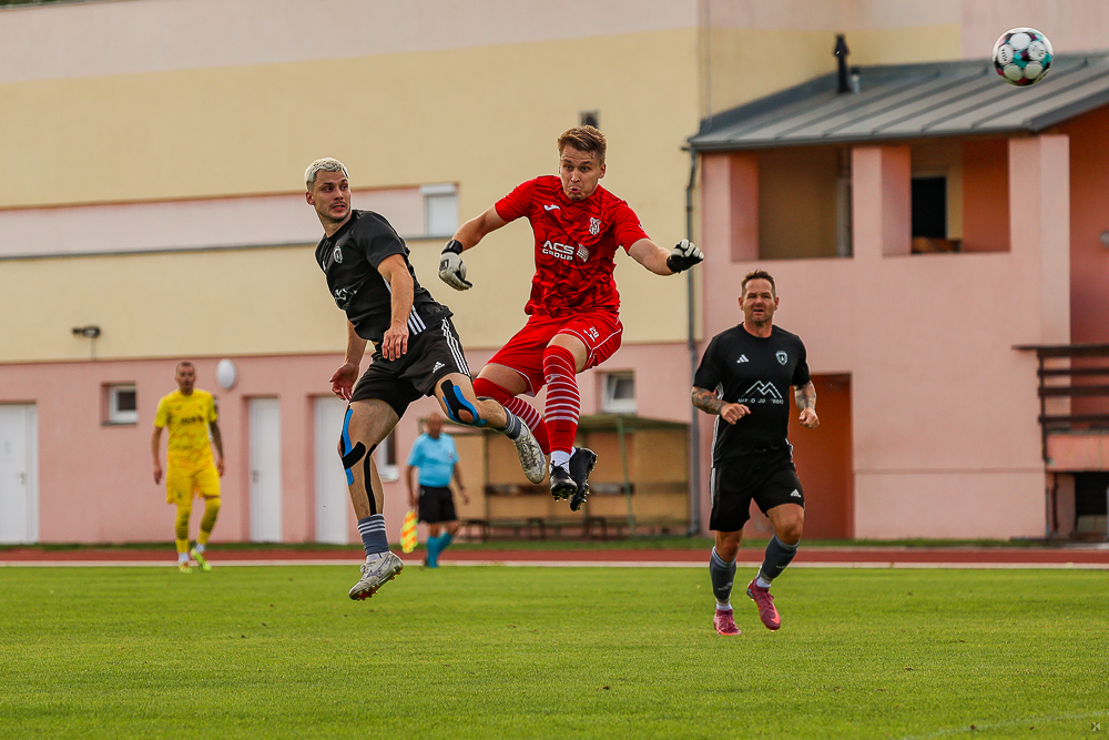 TJ Baník Stříbro vs TJ Sokol Lhota-18