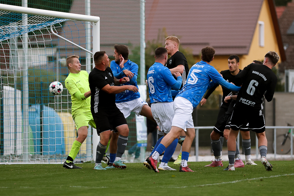 FK Horažďovice vs TJ Baník Stříbro (50 of 61)
