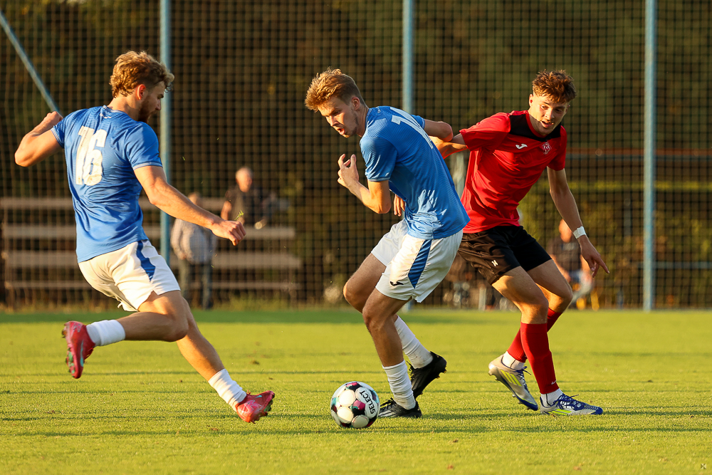 SK Rapid Plzeň vs TJ Holýšov (32 of 34)