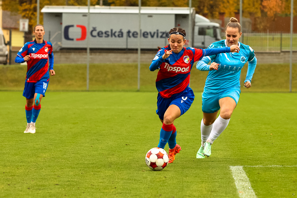 W FC Viktoria Plzeň vs Prague Raptors FC-13