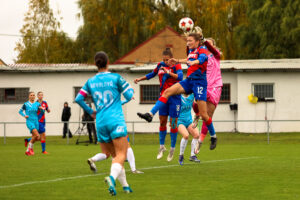 W FC Viktoria Plzeň vs Prague Raptors FC-18