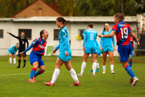 W FC Viktoria Plzeň vs Prague Raptors FC-23