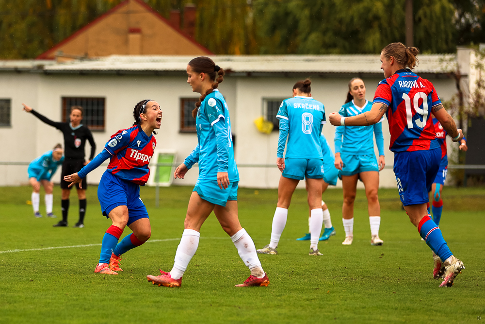 W FC Viktoria Plzeň vs Prague Raptors FC-23